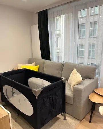 Limon's Cocoon * De Panne